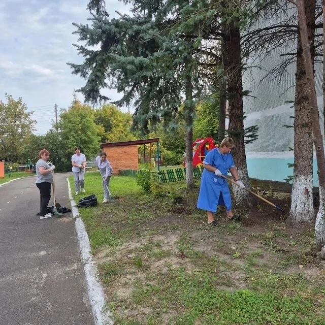 В Железнодорожном районе проведена санитарная пятница.