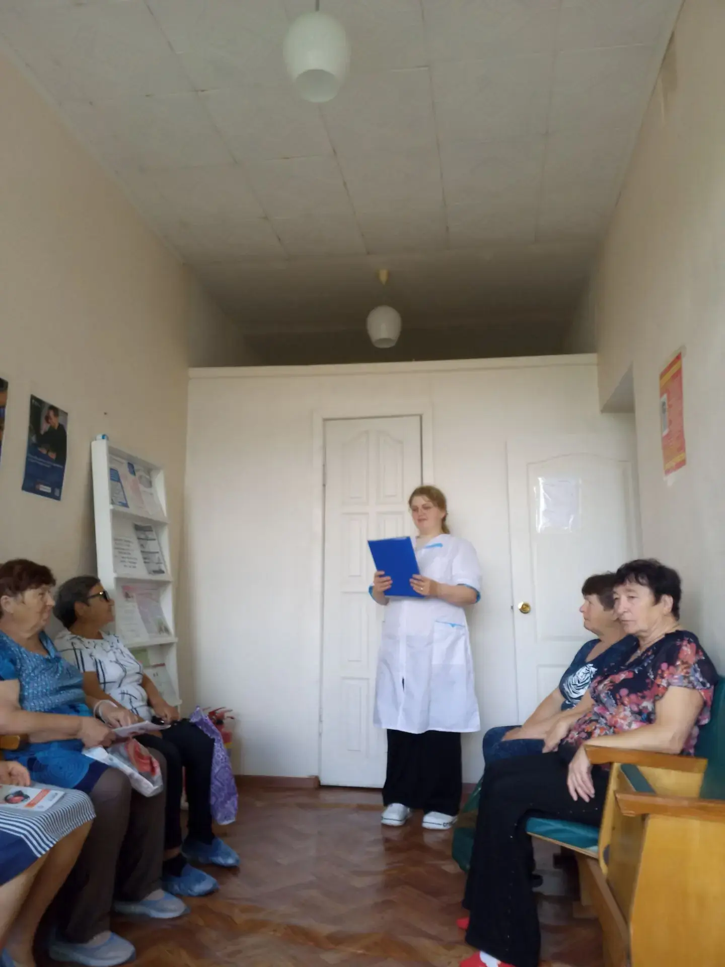 Здоровый образ жизни в зрелом возрасте — это комплекс мер, направленных на поддержание физического, 
