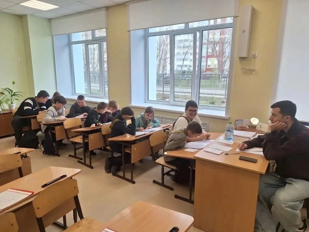 🪖Сегодня учащиеся 1‑го корпуса ярко проявили себя на муниципальном этапе «Зарница 2.0» в средней гру