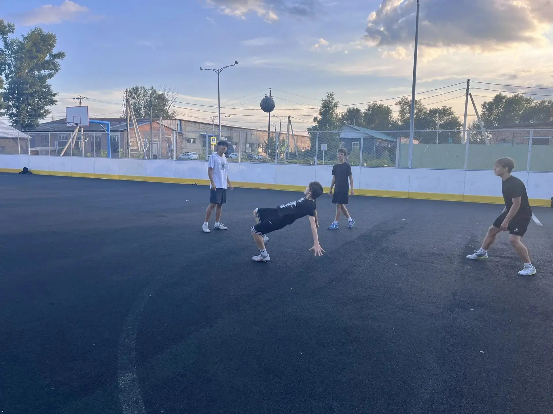 ⚽🎉 ВТОРНИК — ДЕНЬ ФУТБОЛА НА НАШЕЙ ПЛОЩАДКЕ! 🎉⚽