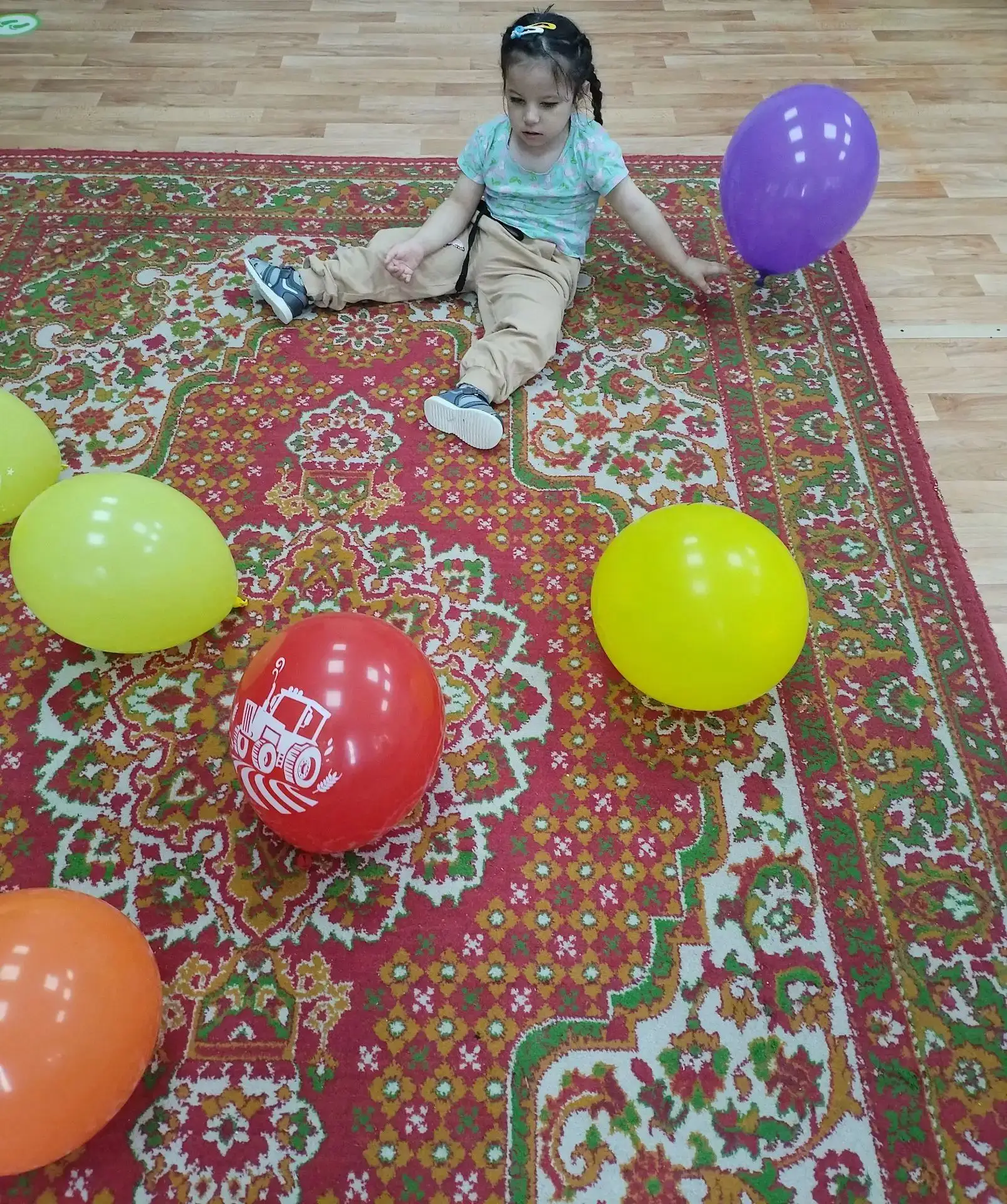 🎈🎈🎈Сегодня в нашем детском саду было по-настоящему воздушное настроение!
Мы устроили День воздушн
