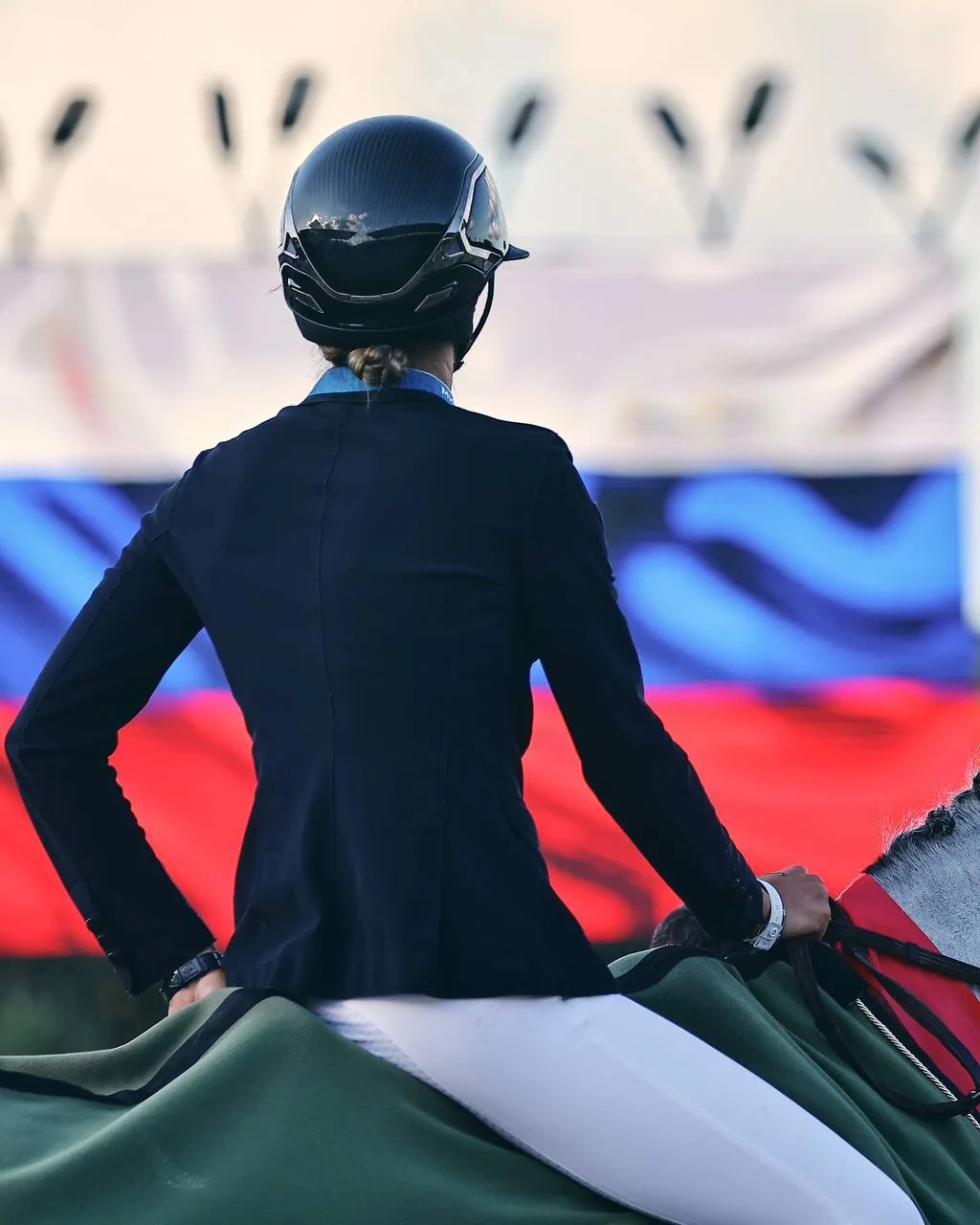 Поздравляю спортсменов, тренеров и всех любителей конного спорта в России с решением Со...