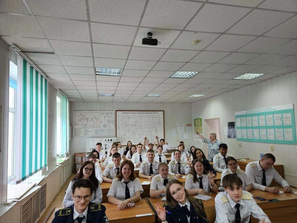 🎉 11 июня бойцы РСО, осваивавшие профессию «Проводник пассажирского вагона», успешно прошли итогову