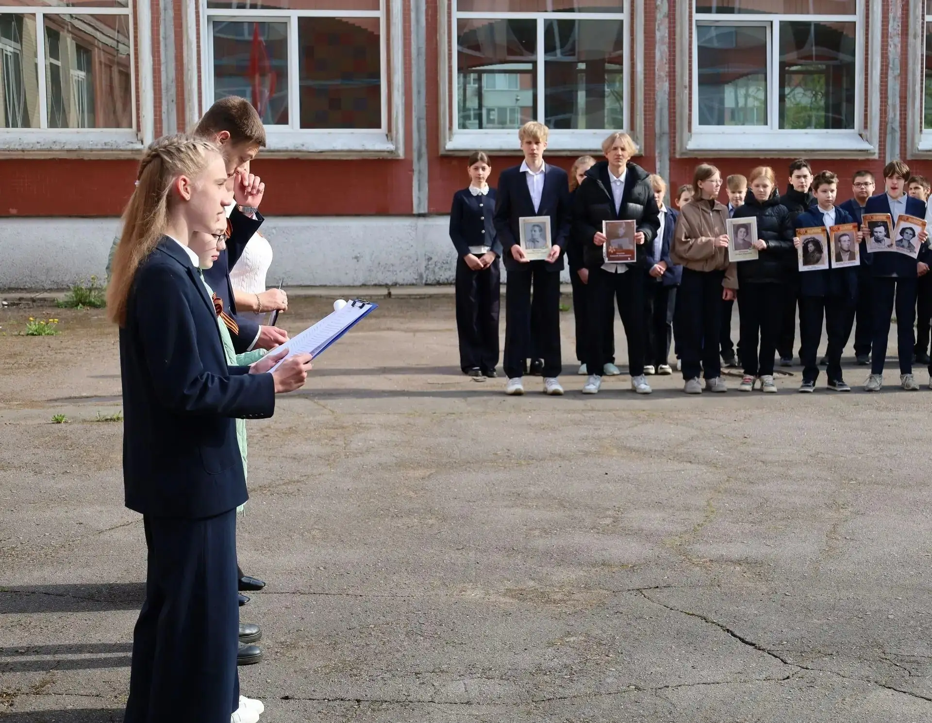 🕊Неделя Памяти  Международная акция «Бессмертный полк: Герои рядом с нами» Ровно 81 год назад отзвуч