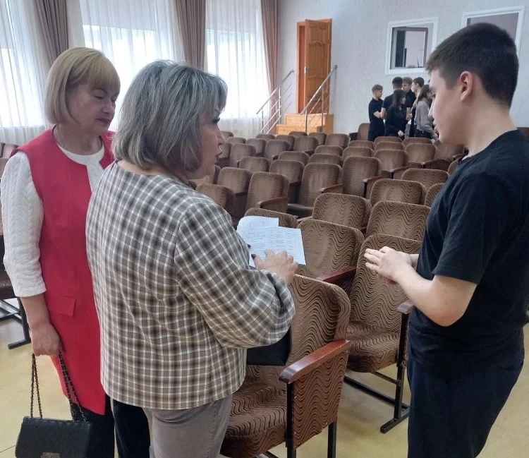 👩🏼‍💼И снова весенние профориентационные встречи!  В гостях у нас побывали коллеги из профессиональны