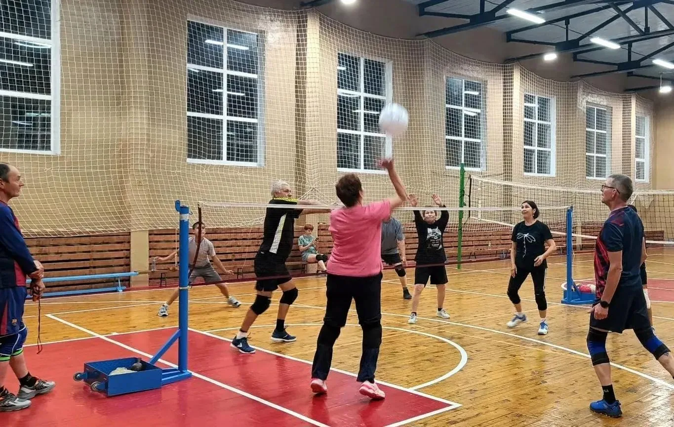 ⚡️В Долинске отметили День пожилого человека спортивными победами