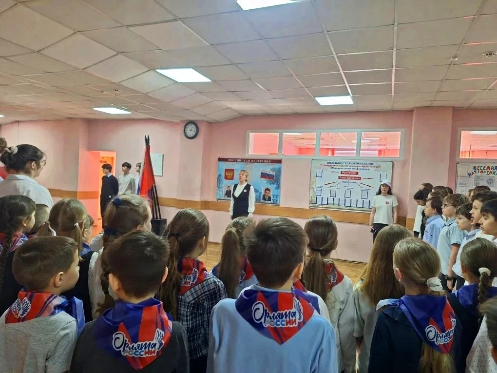 В этом году мы отмечаем  65 лет с момента, когда человечество сделало свой первый шаг в космос. Это 