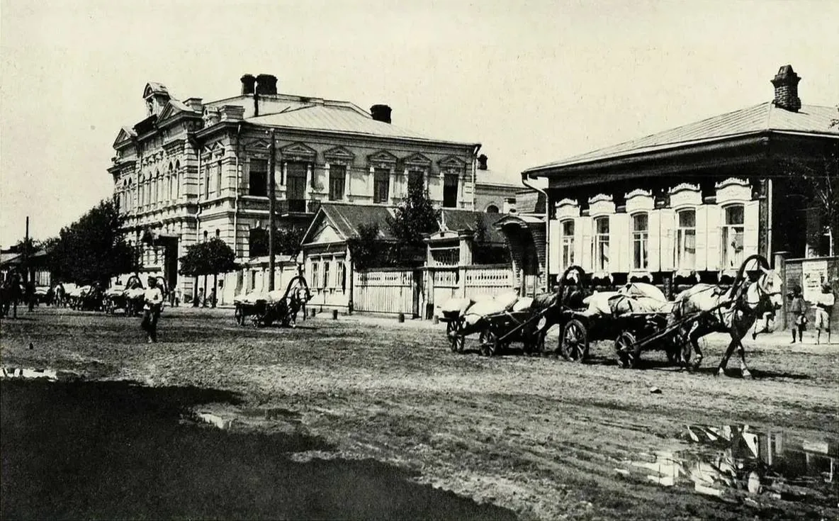 🏛 Чита, первое десятилетие XX века. Здание банка на Коротковской (ныне Анохина).