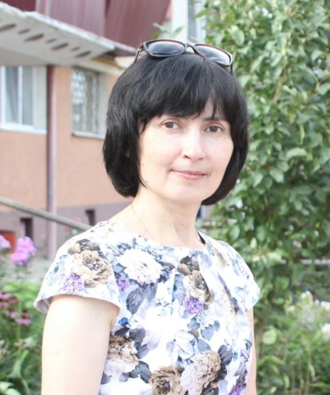 Сегодня мы поздравляем с днем рождения педагога теоретического отделения Максютину Ната...