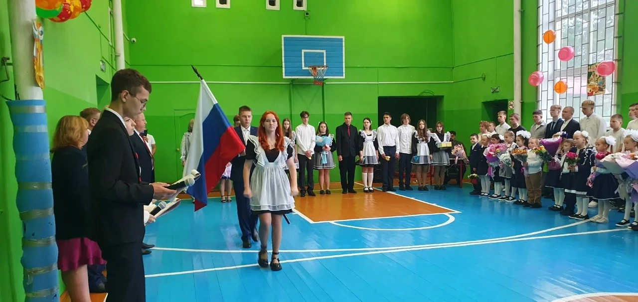 🎊Сегодня, 1 сентября, в нашей школе вновь прозвучал первый звонок.