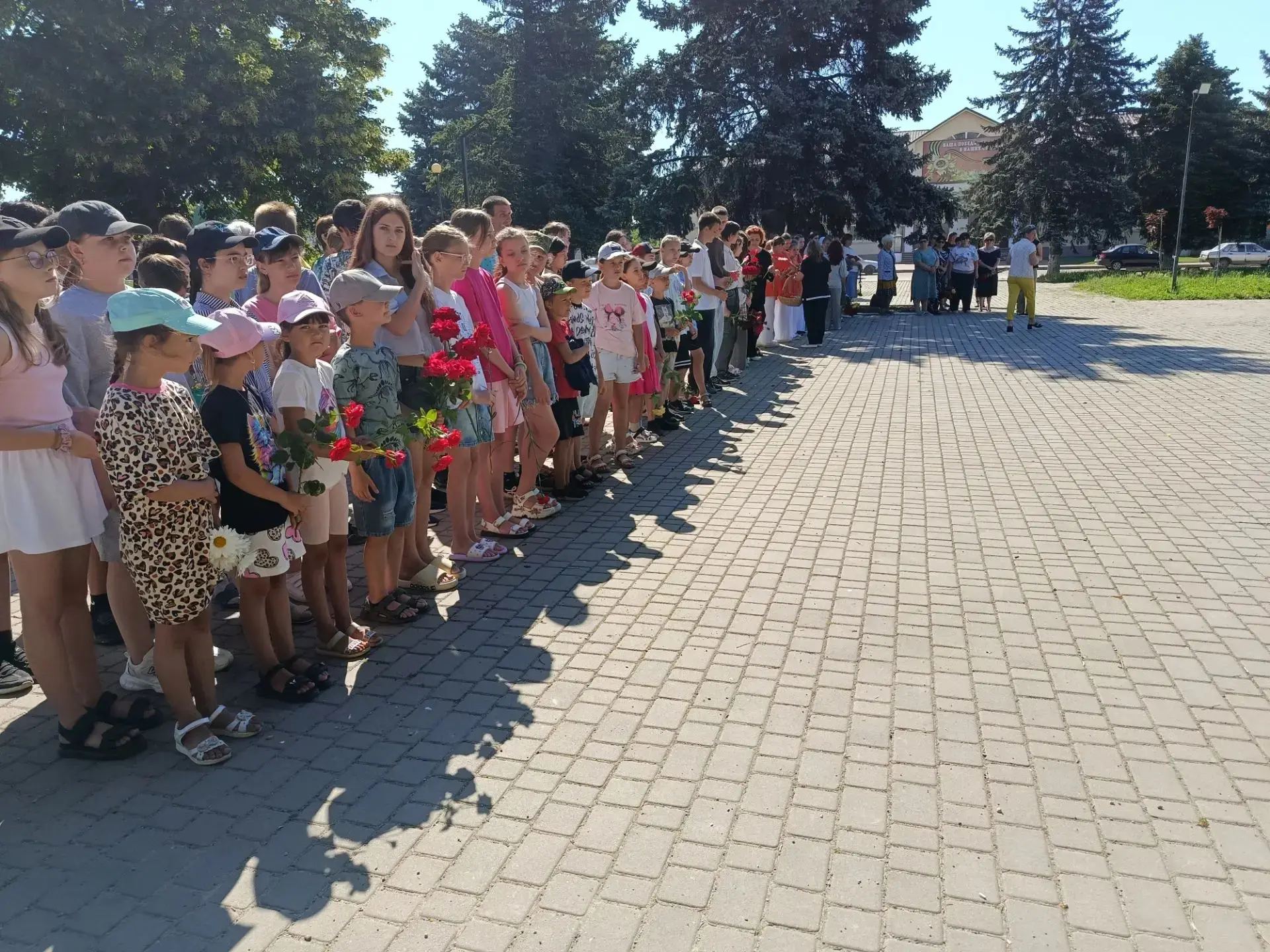 «День памяти и скорби…» – этот день напоминает нам обо всех погибших в боях, замученных фашистской н