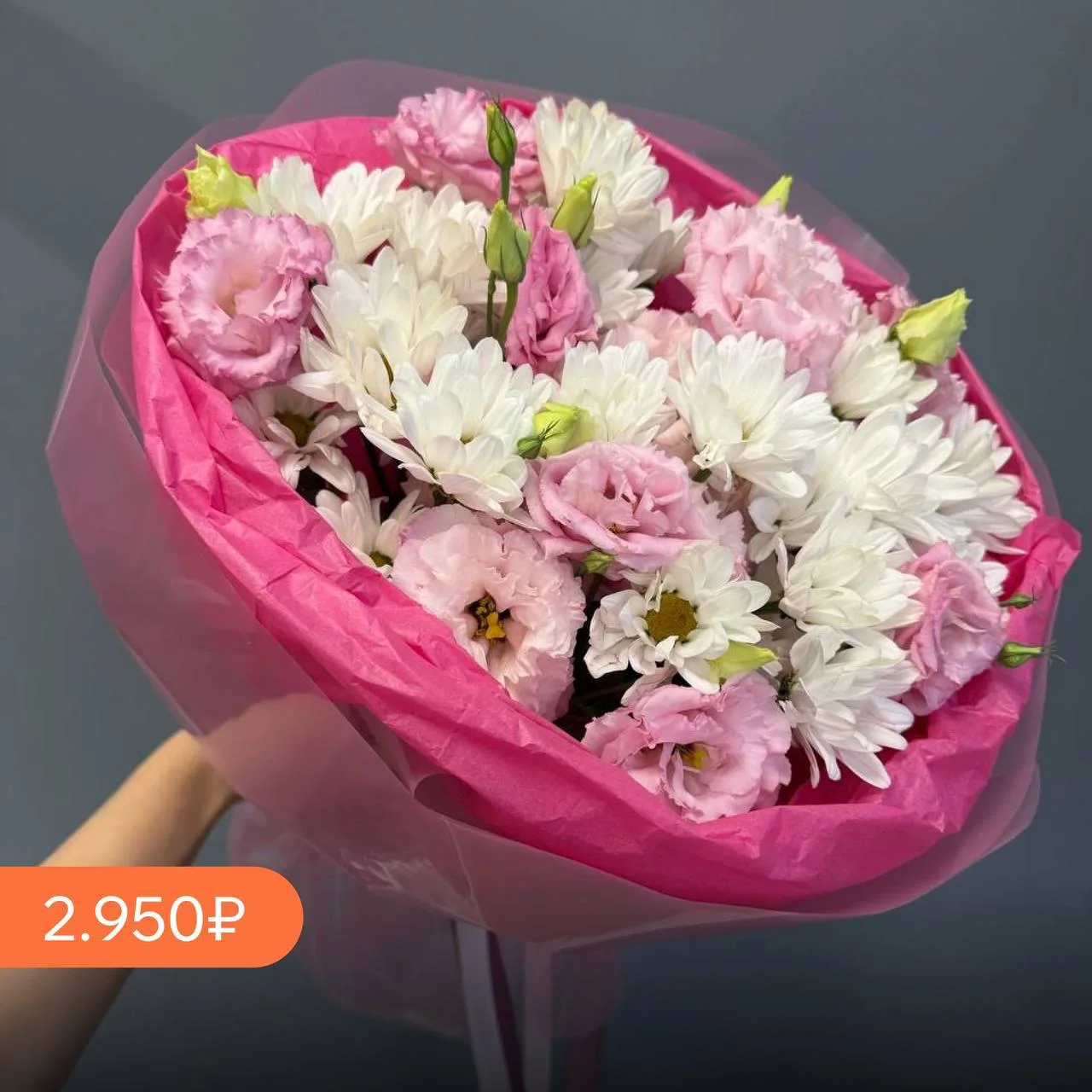 Говорят, на три вещи можно смотреть бесконечно: на воду, на огонь..