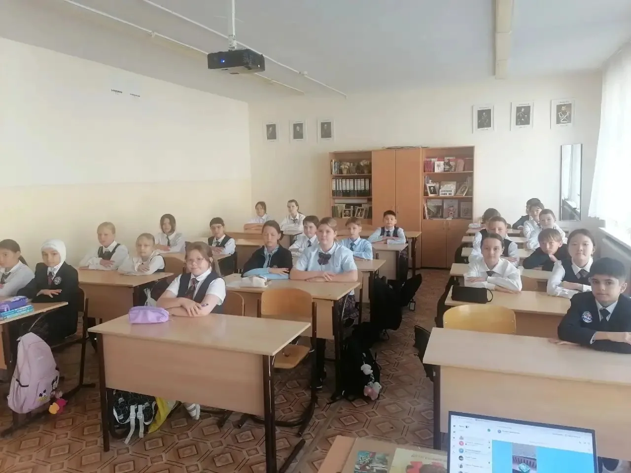 🕯 О самом важном: в гимназии поговорили о безопасности, единстве и ценности каждой жизни