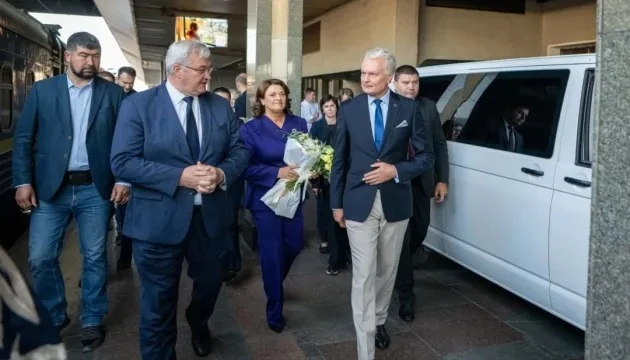 Лидеры шести европейских государств прибыли в Киев для переговоров с Зеленским и участи...