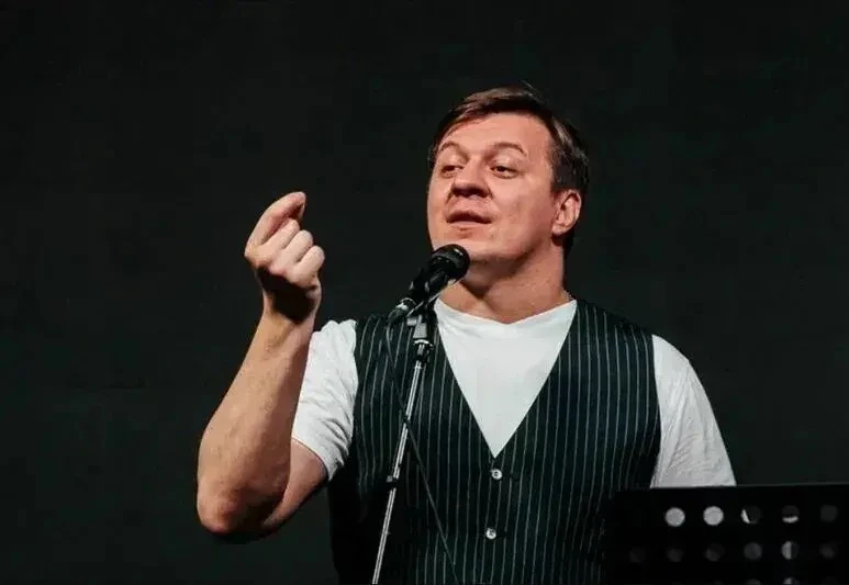 Дмитрий Кравченко - поэтический концерт. 24 апреля, 19:00 СЕГОДНЯ! ДК «Железнодорожник»  🔥🔥🔥➖5️⃣0️⃣%