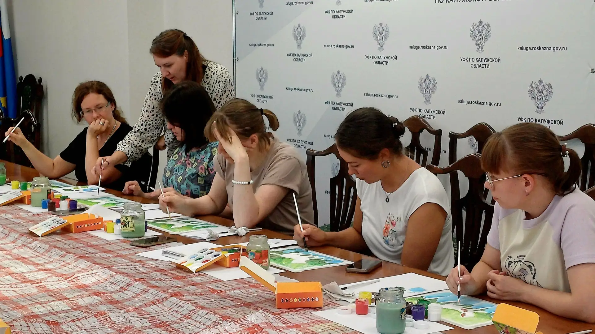 В УФК по Калужской области прошел мастер-класс по рисунку
15.07.2026 главный казначей отдела централ