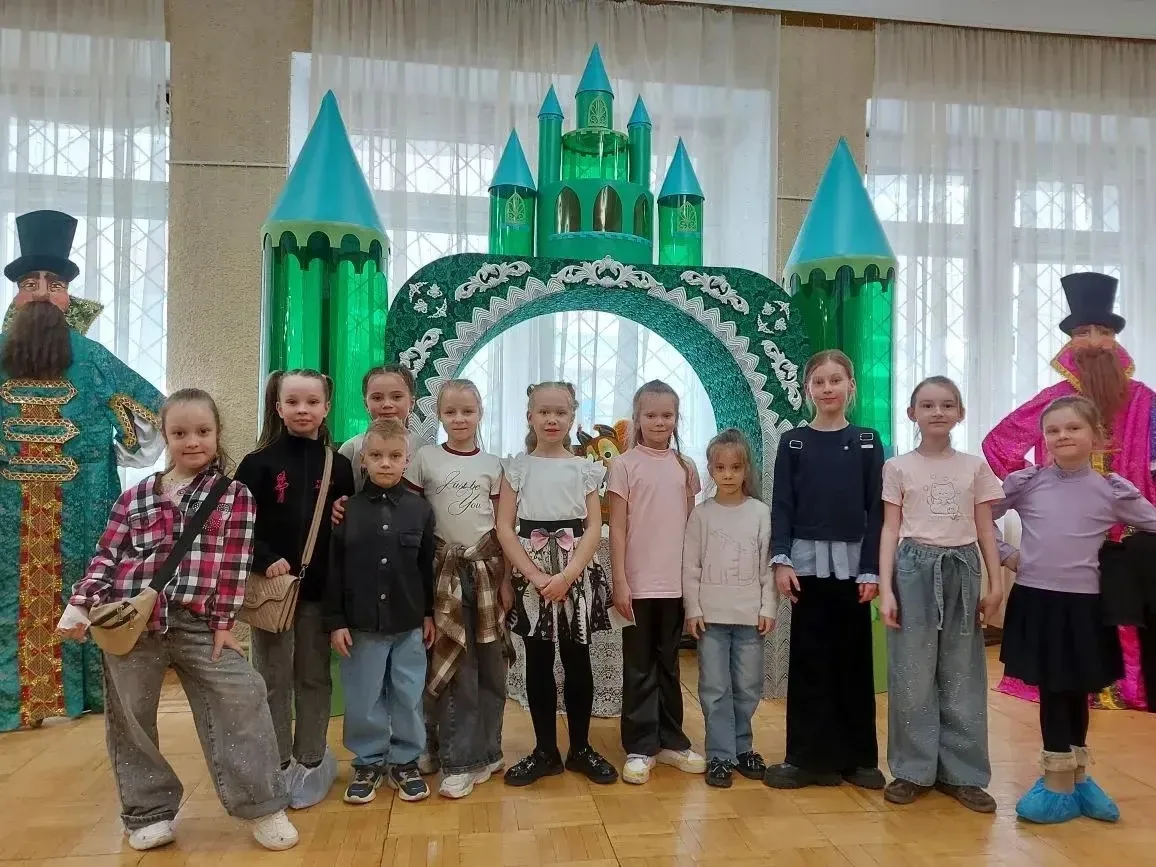 5 апреля  учащиеся 1 класса с преподавателями Куйвашевой О.В. и Полынской М.А. побывали...