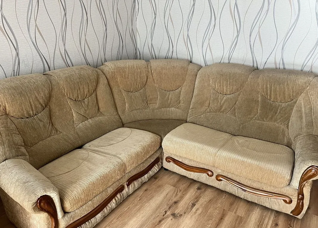 Отдам бесплатно диван, самовывоз