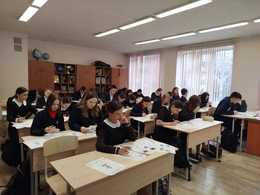 🌟Мы помним, мы гордимся: в нашей школе прошёл «Диктант Победы»🌟  📌24 апреля 2026 года наша школа ста