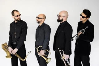 Хиты группы The Beatles  в исполнении оркестра Good Orchestra