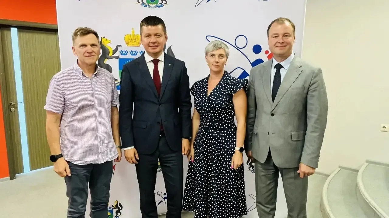 Теперь в Министерстве спорта РФ знают о деятельности и уникальных проектах АНО «АРМС» 😎

Тюмень зад