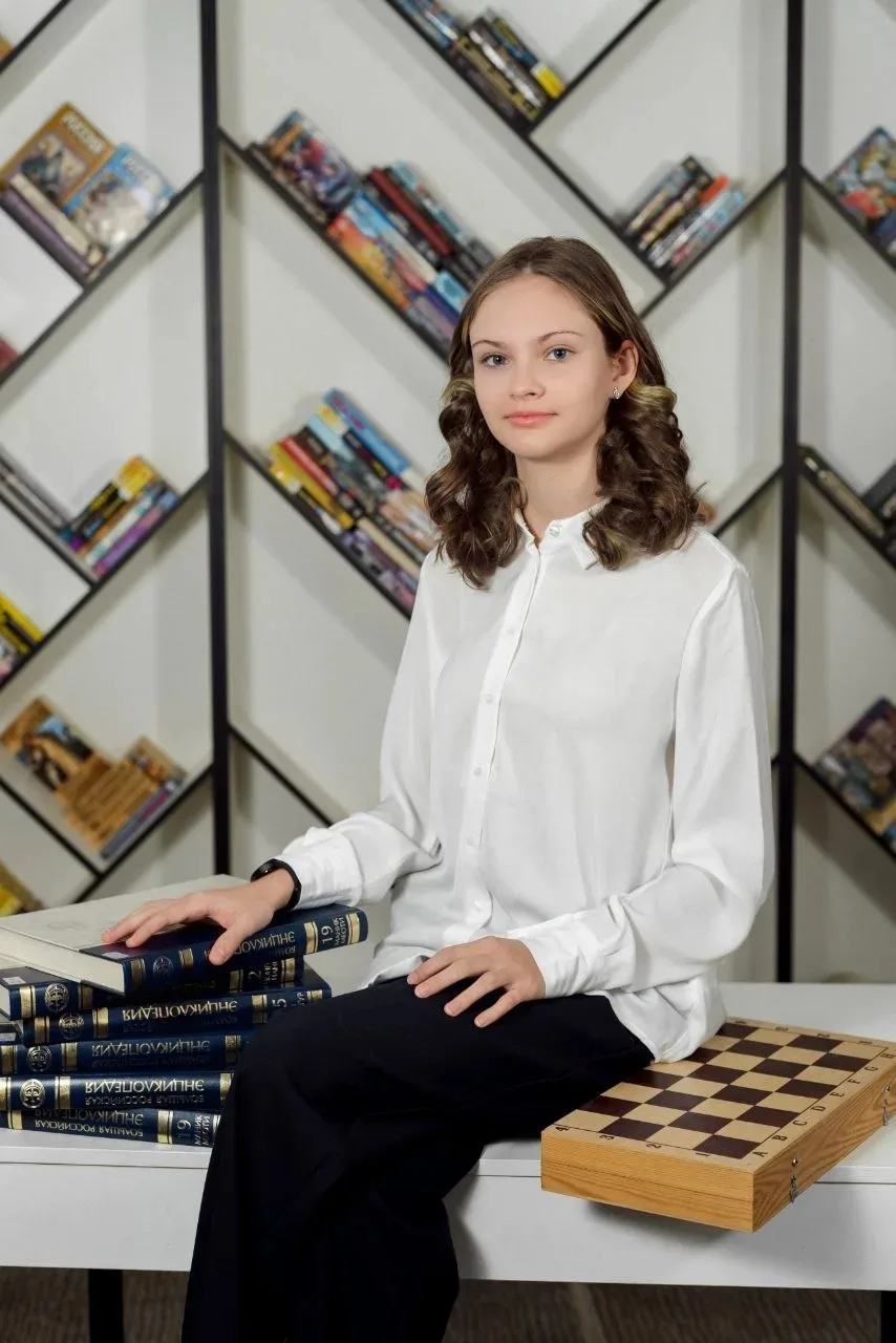 🎉 ГОРДОСТЬ ШКОЛЫ! 🎉

Мы спешим поздравить наших талантливых выпускников с блестящими результатами 