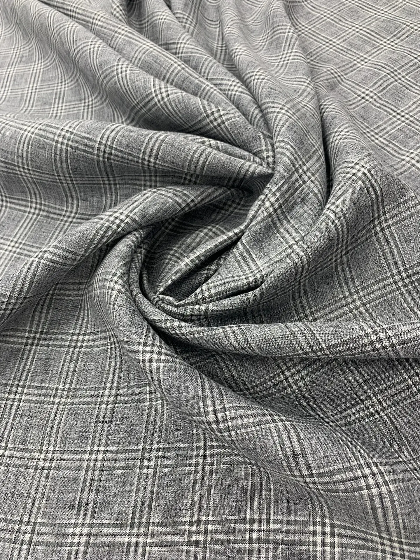 Лен в клетку в благородном сером оттенке Armani!