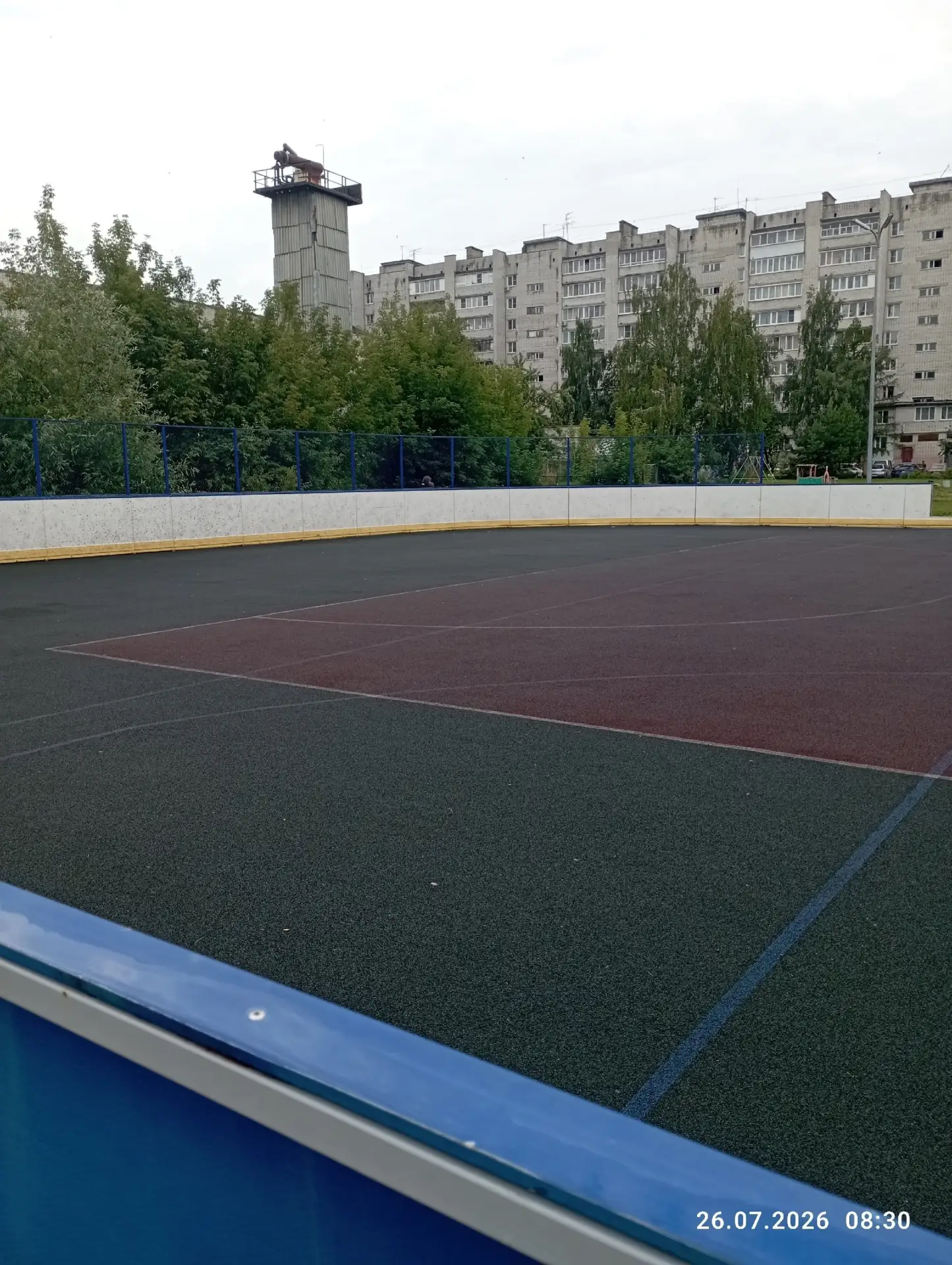 Ворота на ремонт забрали давно, а вернут когда?

Подписаться