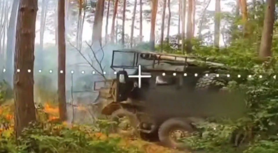 Расчёт FPV-дронов уничтожил САУ «Богдана» на правом берегу Днепра
