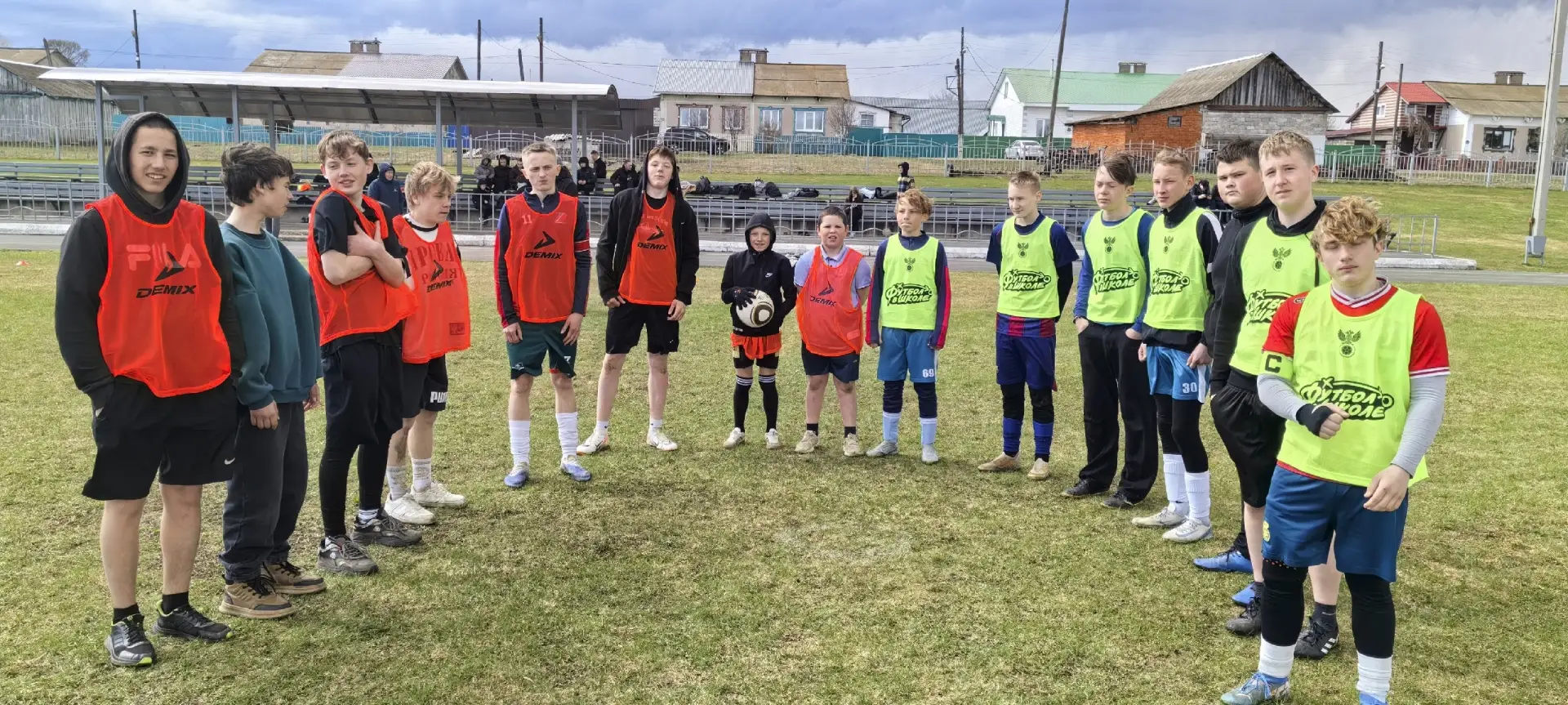 Сегодня в селе Перевозное прошло Первенство Воткинского района по мини-футболу среди юн...