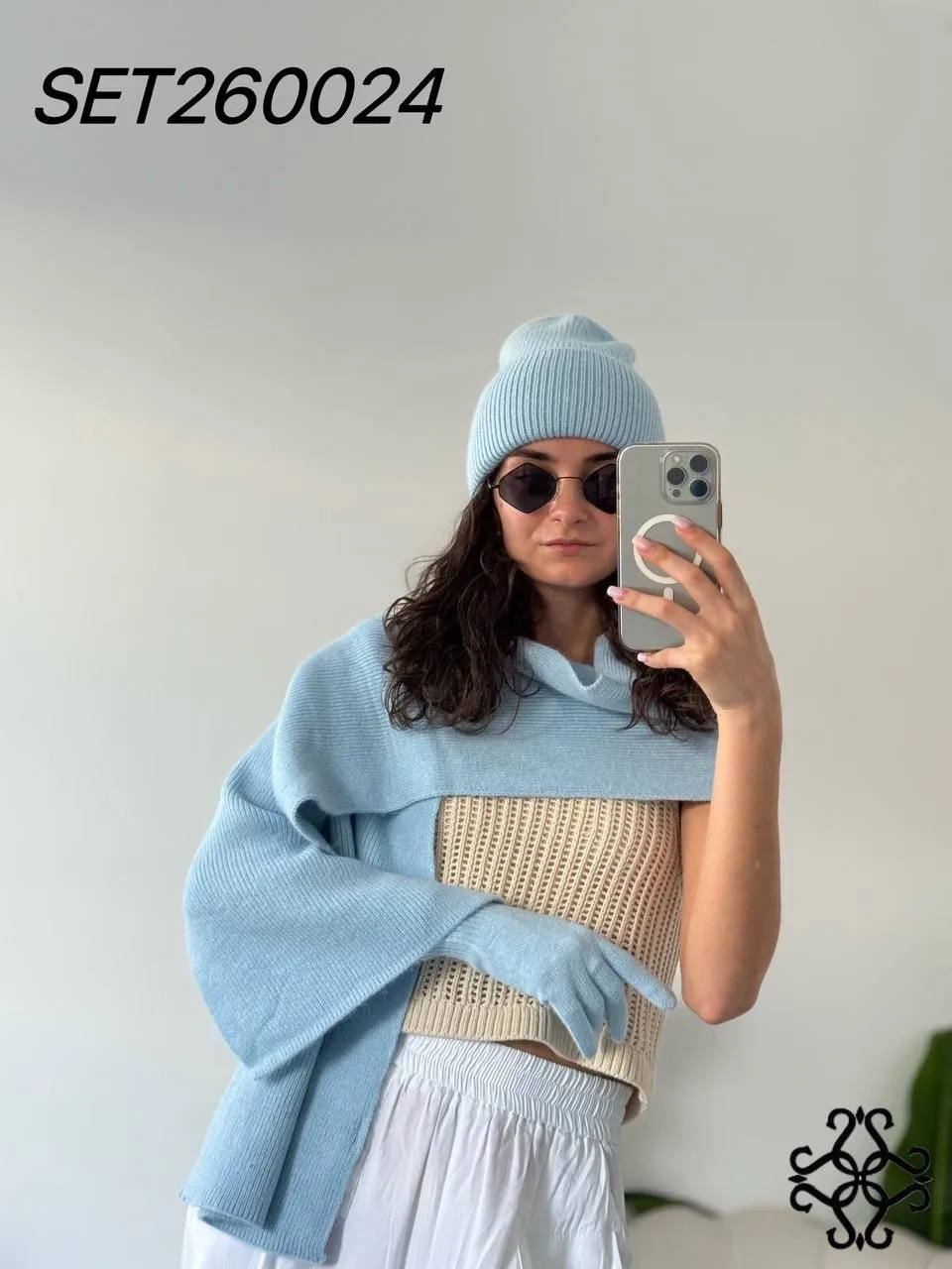 Set (Sciarpa+cappello+guanti)