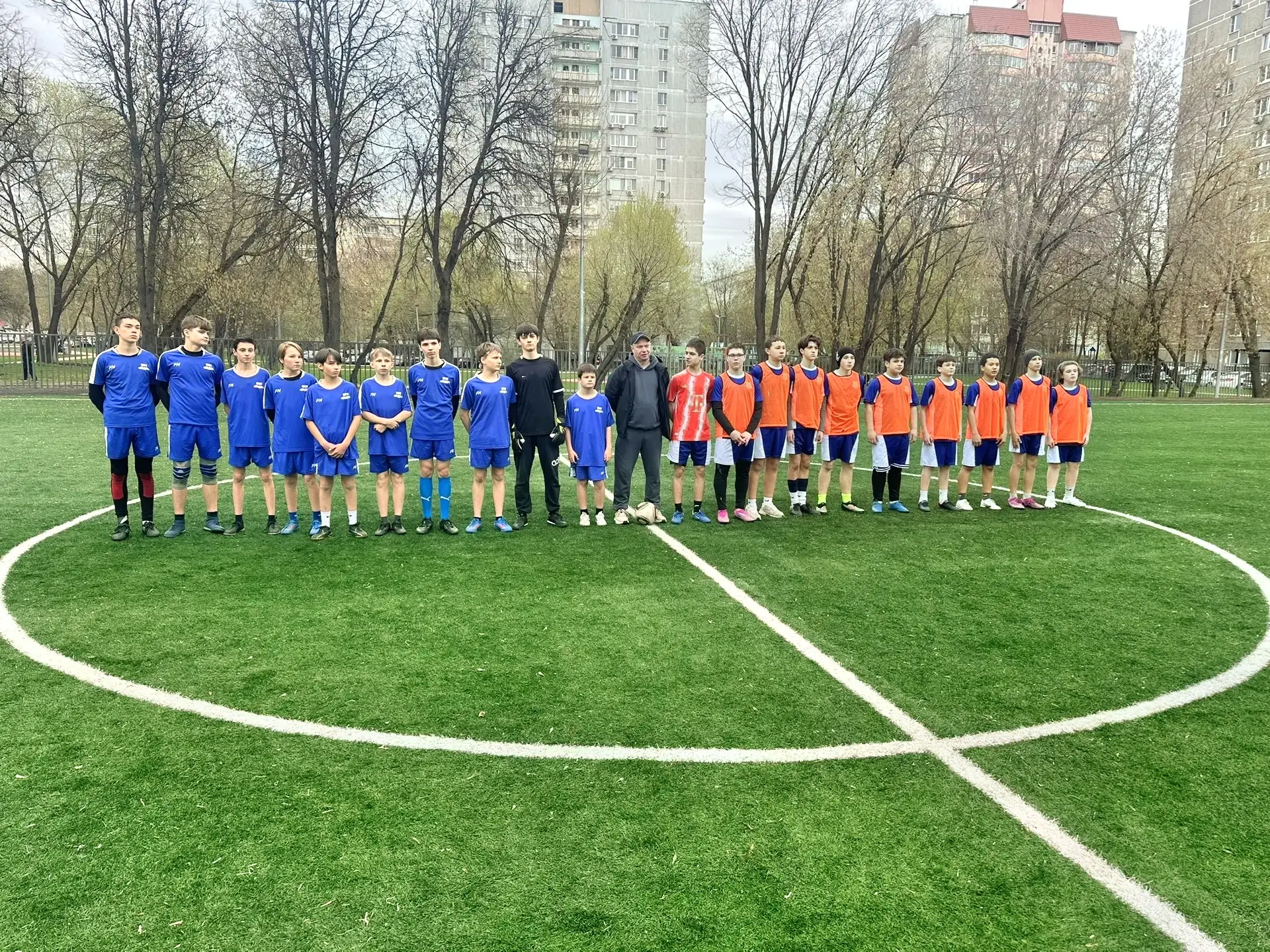 ❗Три дня наши футболисты боролись за выход на городской этап соревнований Школьной спортивной лиги п