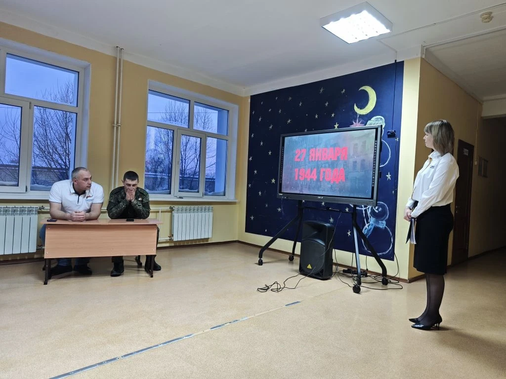 🌐🇷🇺Единый народ защищал Ленинград единым фронтом