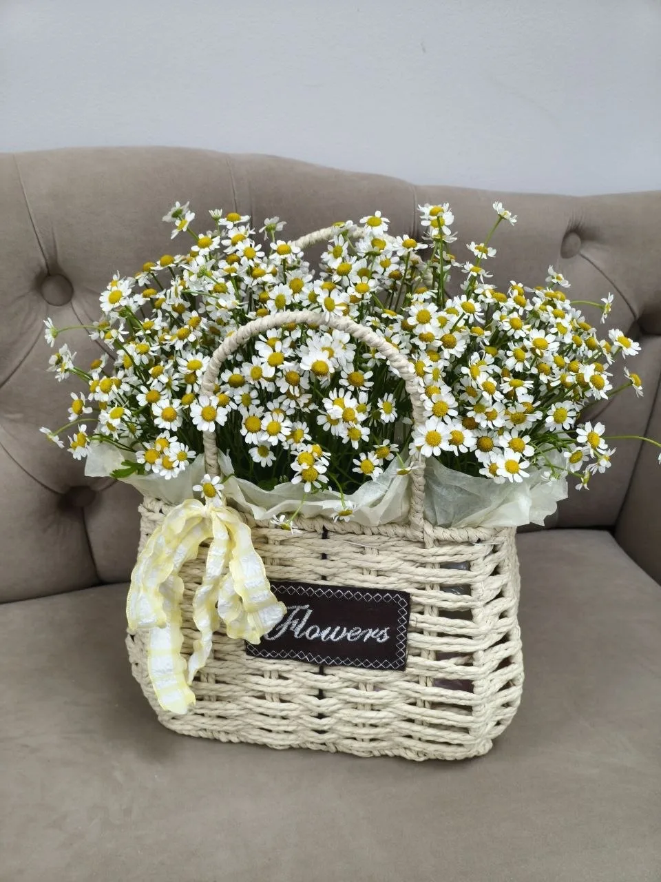 Корзина ромашек