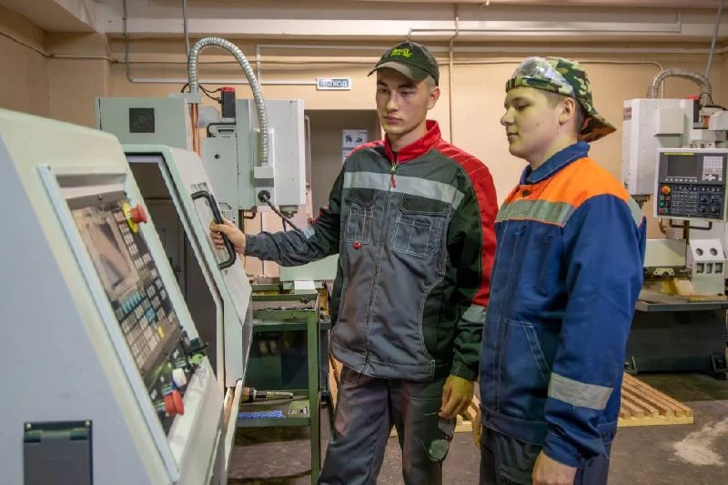 ⚙️ От новых производственных проектов до кадровых инициатив: рассказываем, чем жила сеть региональны