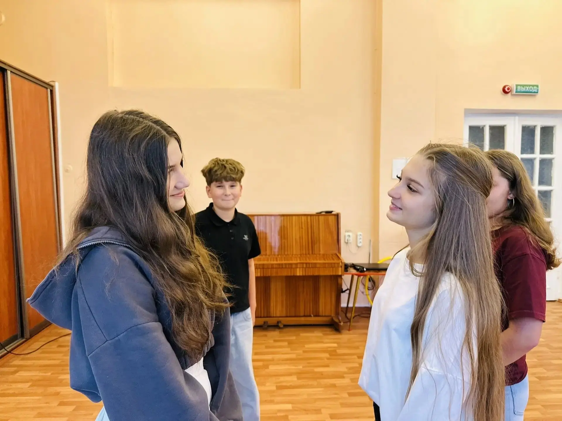 🎉 В младшем штабе Первых — тепло, шумно и очень по-дружески! 🎉