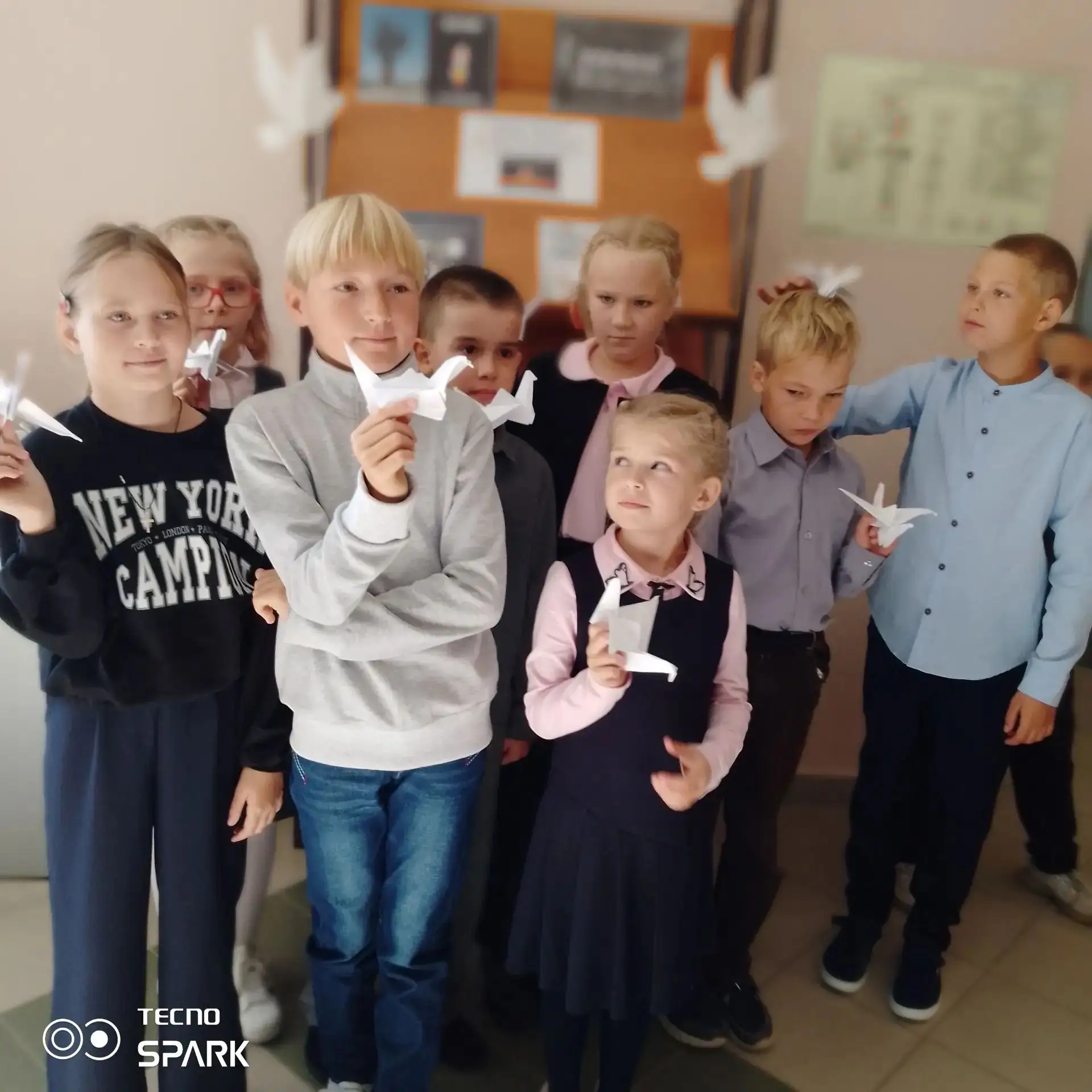 3 сентября в нашей школе прошёл мастер‑класс «Журавлики памяти».