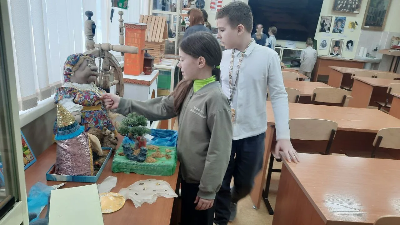 🏫В феврале в нашем лицее прошло традиционное мероприятие для третьеклассников — турнир «В гостях у К