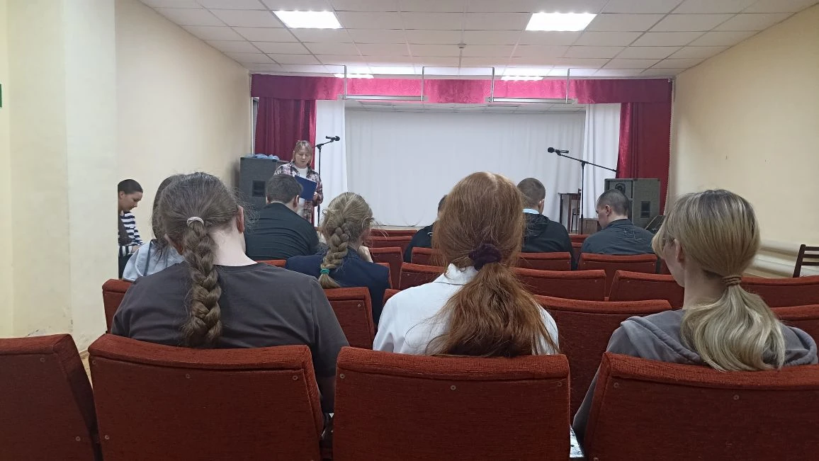 Сегодня в Юскинском СДК для 8-11 классов прошла викторина по истории России и родного к...