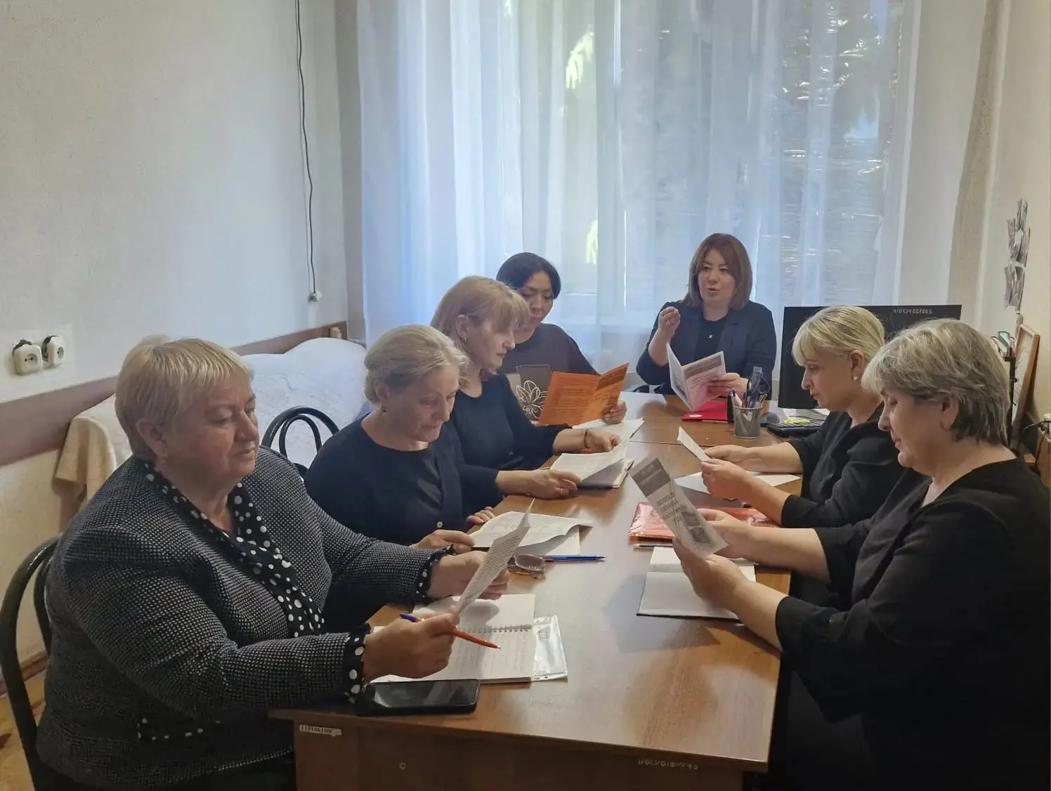🔸Заведующая отделением социального обслуживания на дому-2 провела техучебу с социальными работникам