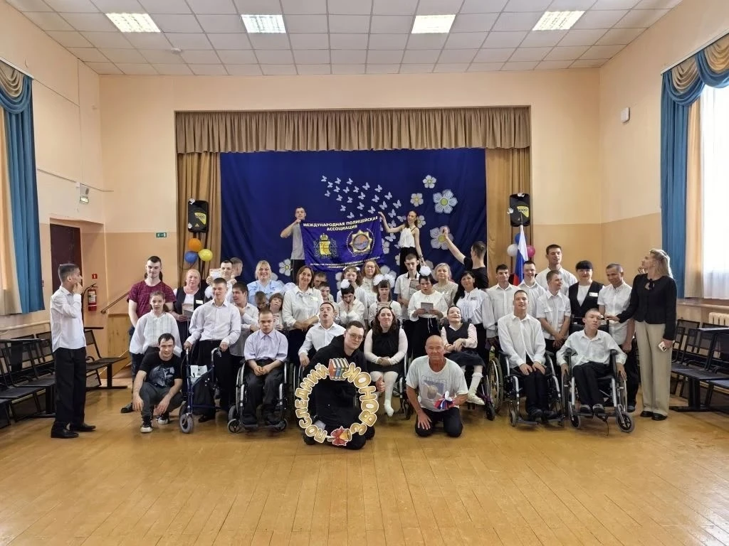 Сегодня в «Роднике» прозвенел последний звонок 🎓