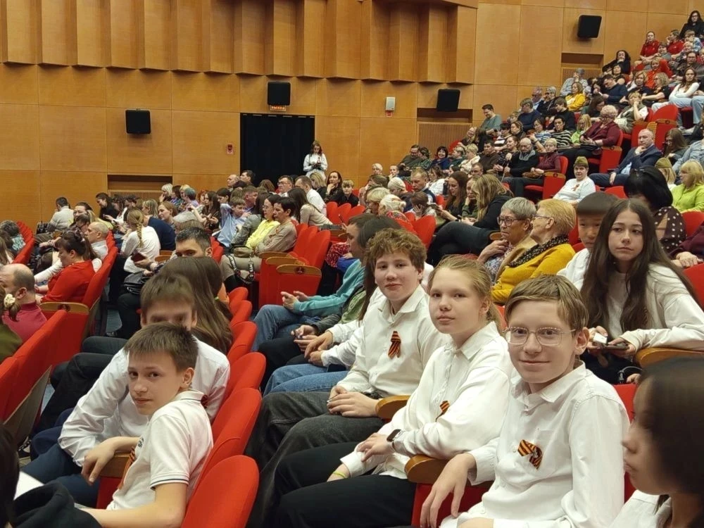 В преддверии Дня Победы 🎖️ обучающиеся 7 «А» класса приняли активное участие в серии школьных меропр