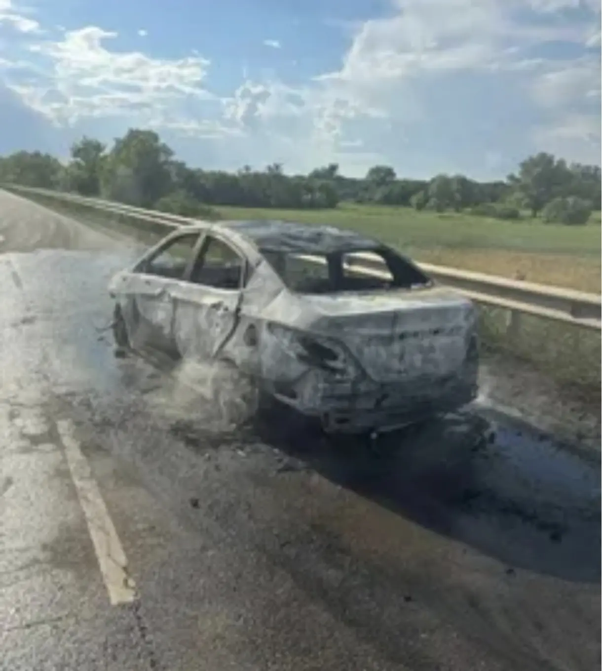 ⚡️Выплаты за повреждённые в результате атак автомобили возобновят до конца июня. Деньги...