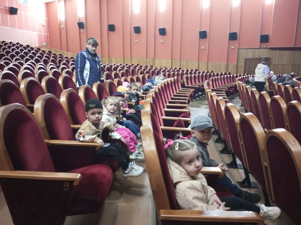 28 мая  воспитанники нашего детского сада посетили кинотеатр МБУК Центр культурного раз...