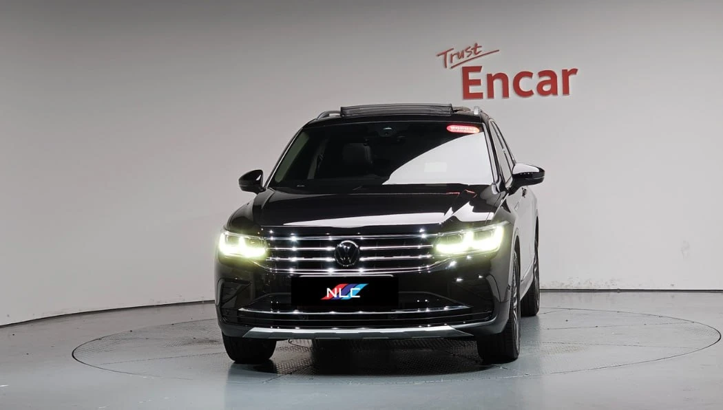 Доступен к заказу из Кореи 🔵 Volkswagen Tiguan второго поколения 2.0 TDI Prestige 2023 года.🔥🔥🔥
