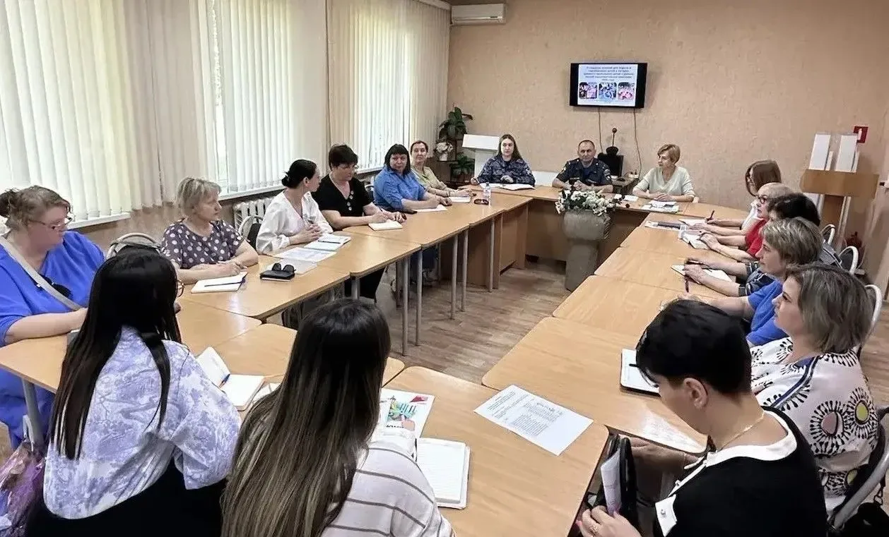 🔔 В Новошахтинске готовятся к летней оздоровительной кампании 2026 года!  В Управлении образования А