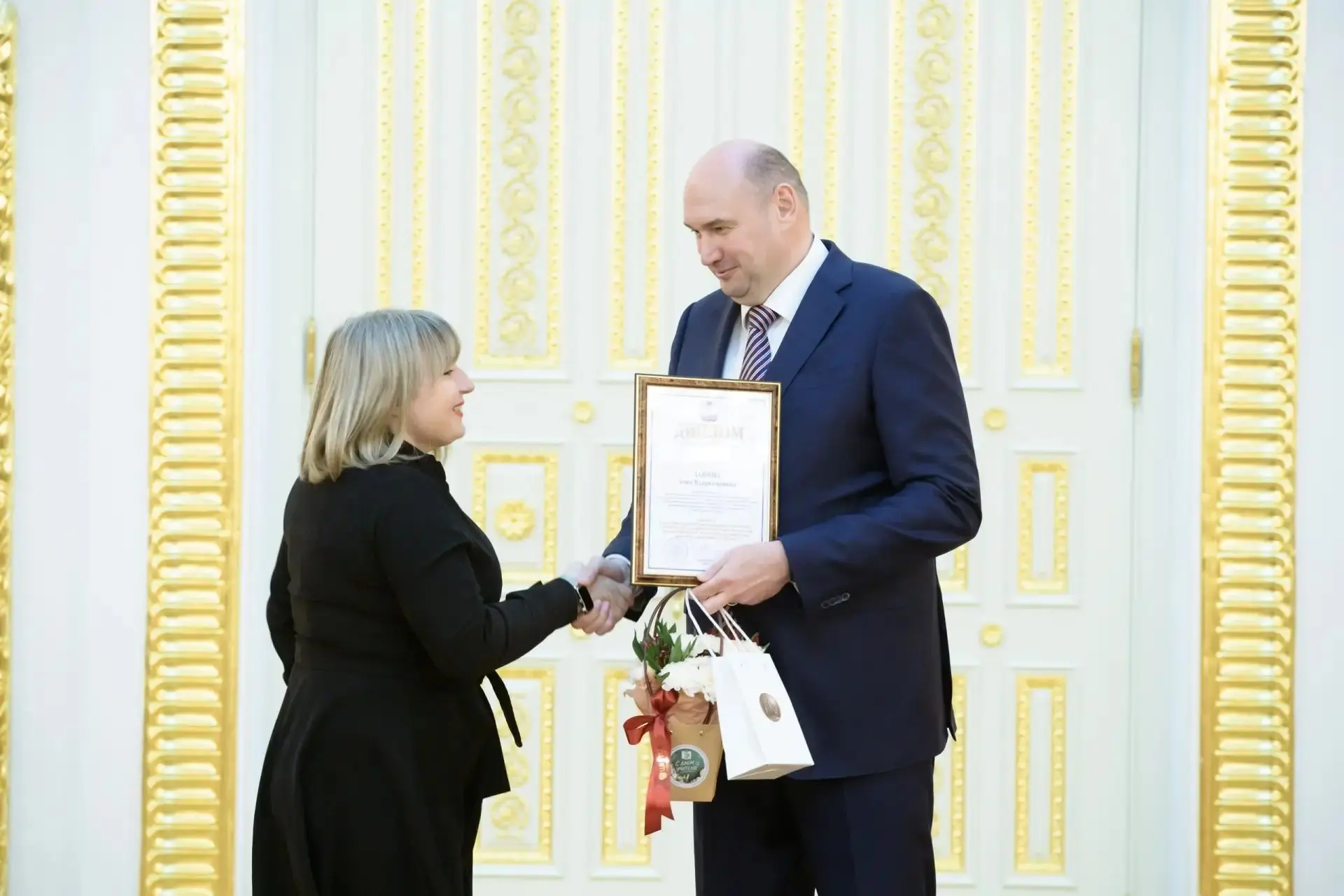 👏 Педагог из Новотроицка Анна Лаврова удостоена премии Губернатора Оренбургской област...