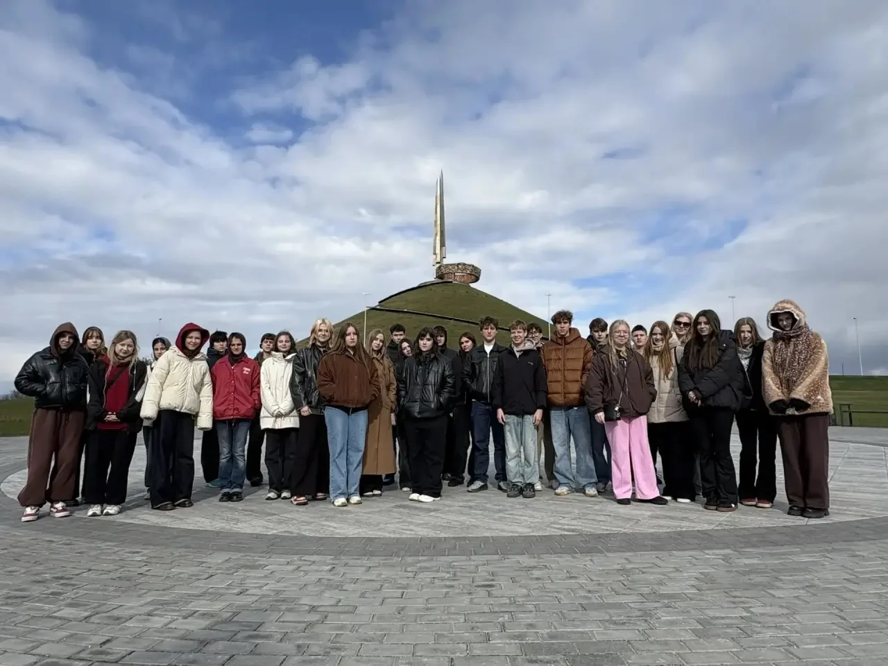 🇷🇺🇧🇾2026 год в России объявлен Годом единства народов России.  Поддерживая данный указ,  Учащиеся 10