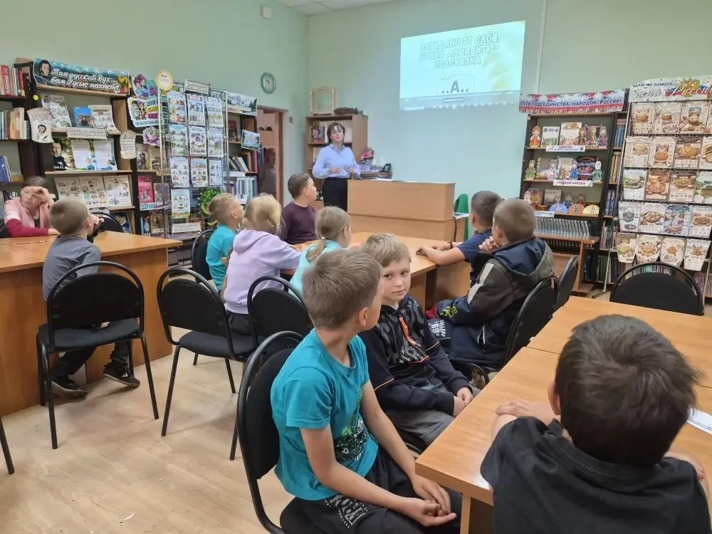 День 9 в лагере: сила тела и тренировка ума!

Наши отряды выбрали два разных пути к развитию! ⭐

Пок