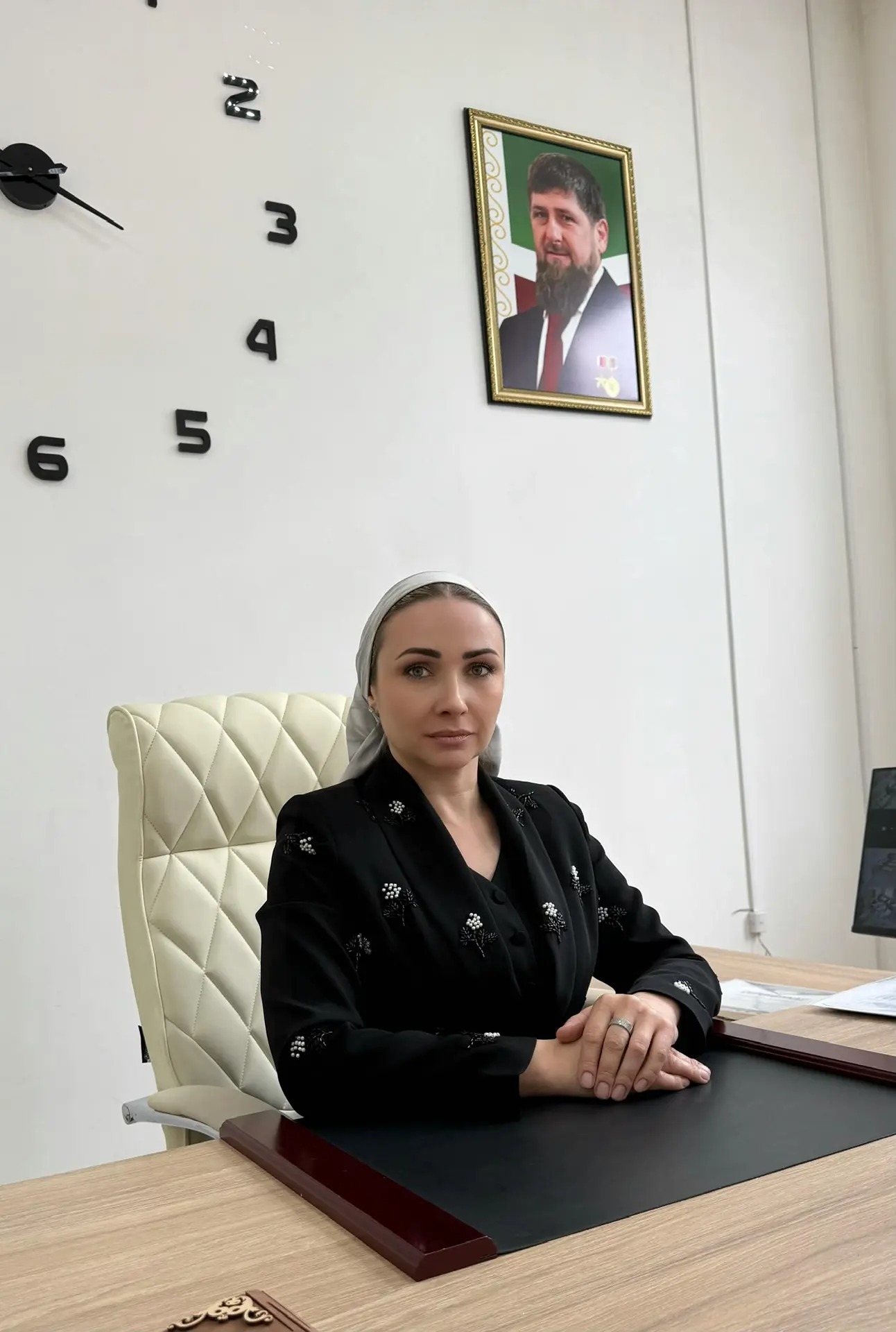 🎉 Поздравляем директора школы Заурбекова Ф. А. с Днём рождения!